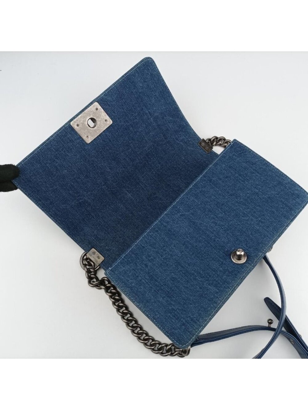 ★SOLD★ Chanel Blue Multicolor Denim Messenger Bag - Picture 13 of 15
